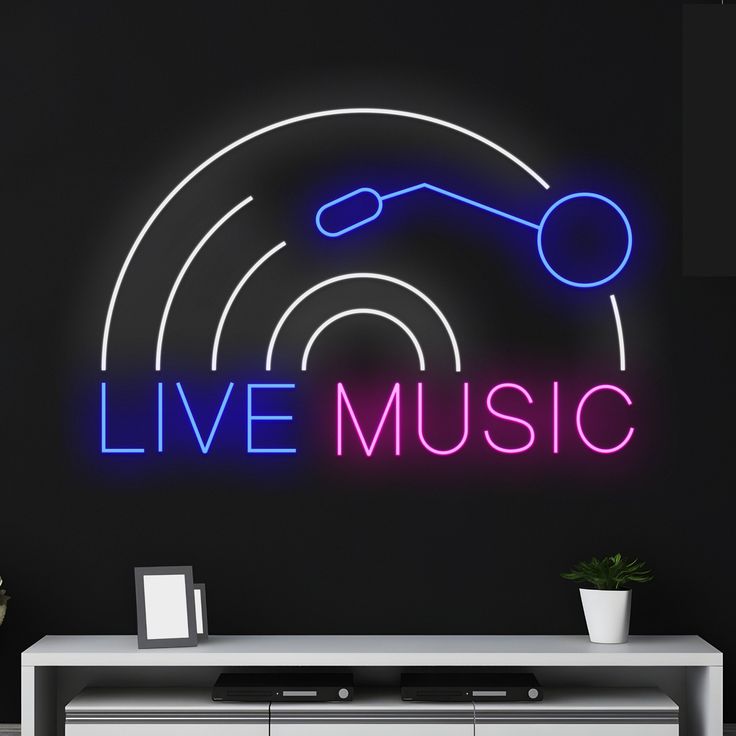 LIVE MUSIC NEON SIGN